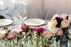 Vaze cu flori cadou pentru invitati – 101 idei pentru nunta ta
